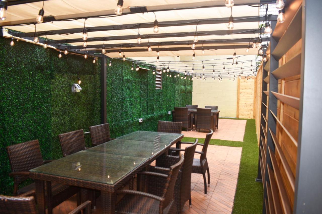 Waikiki Beachside Hostel هونولولو المظهر الخارجي الصورة