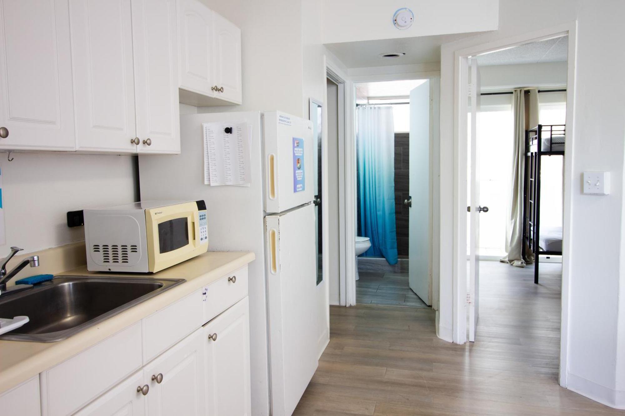 Waikiki Beachside Hostel هونولولو المظهر الخارجي الصورة