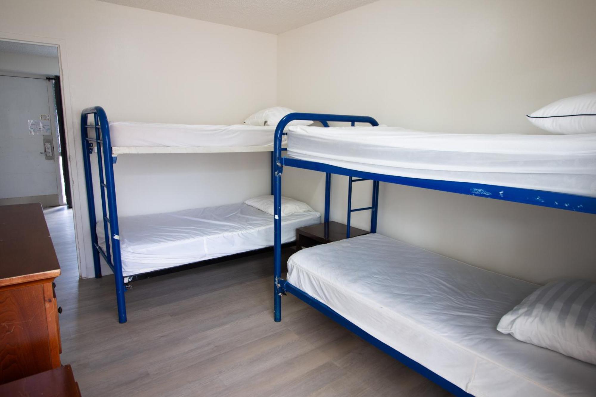 Waikiki Beachside Hostel هونولولو المظهر الخارجي الصورة