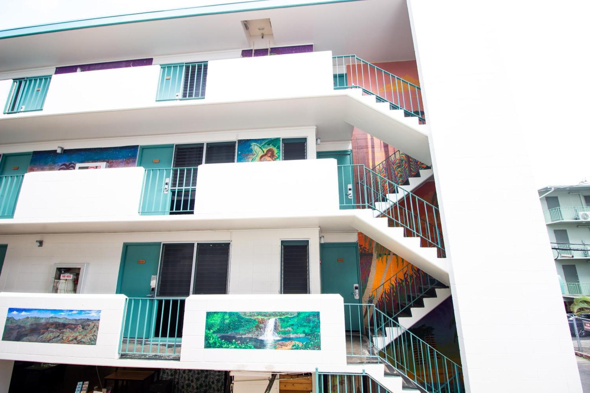 Waikiki Beachside Hostel هونولولو المظهر الخارجي الصورة